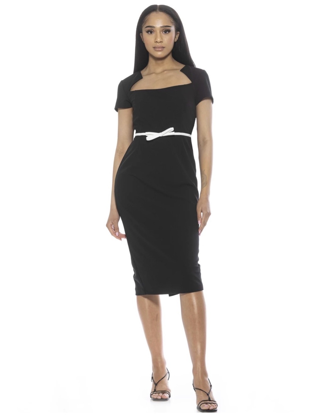 NWOT- Alexia Admor Alma Scoop Neck Midi Sheath Dress, Black/white, size Medium